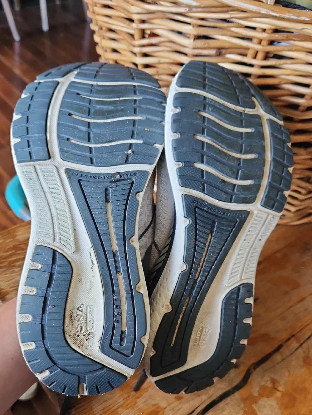Brooks Women's Glycerin‎ GTS 19 size 9.5